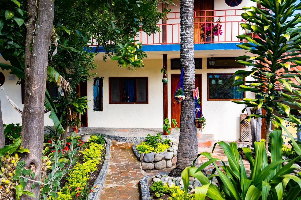 Hostal Jardin Escondido วิลกาบัมบา ภายนอก รูปภาพ
