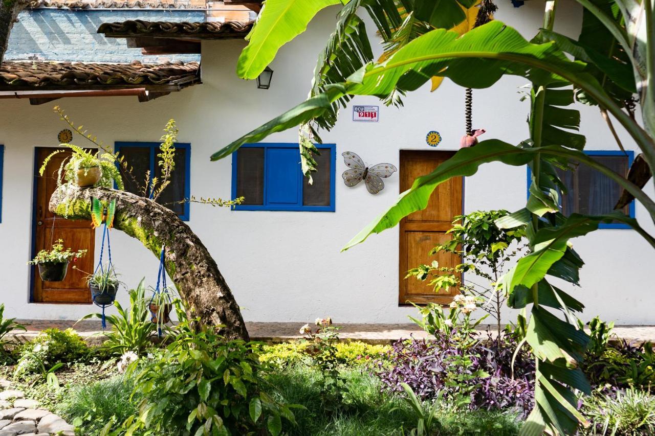 Hostal Jardin Escondido วิลกาบัมบา ภายนอก รูปภาพ