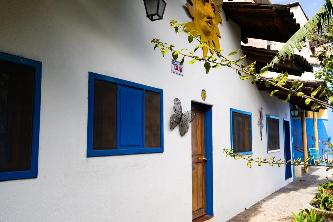Hostal Jardin Escondido วิลกาบัมบา ภายนอก รูปภาพ