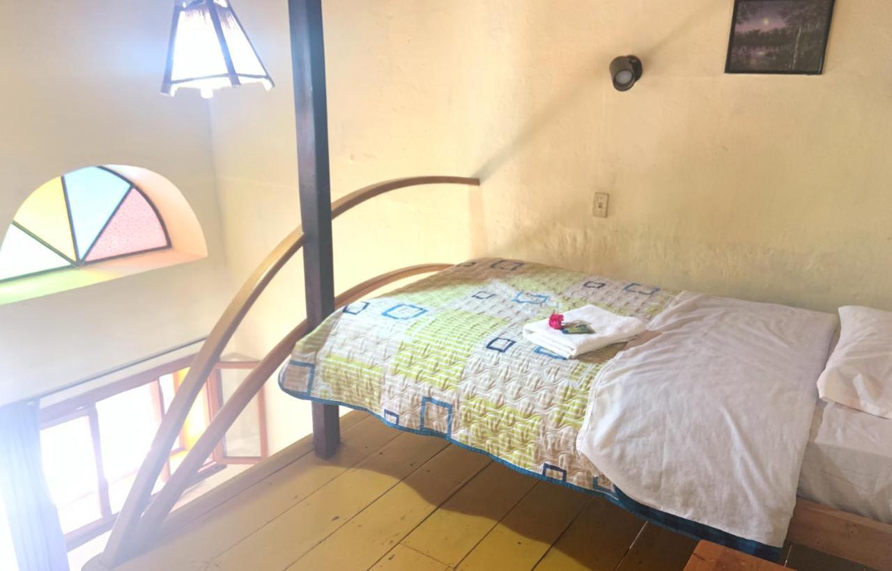 Hostal Jardin Escondido วิลกาบัมบา ภายนอก รูปภาพ